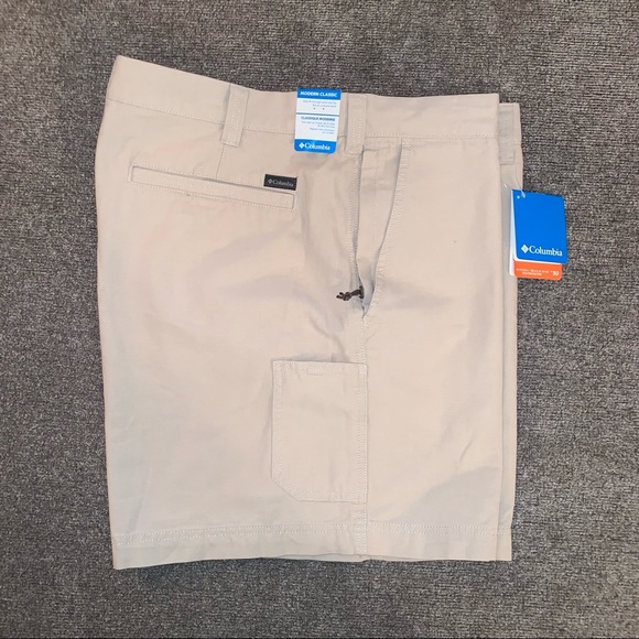 Columbia Shorts - Picture 3 of 5